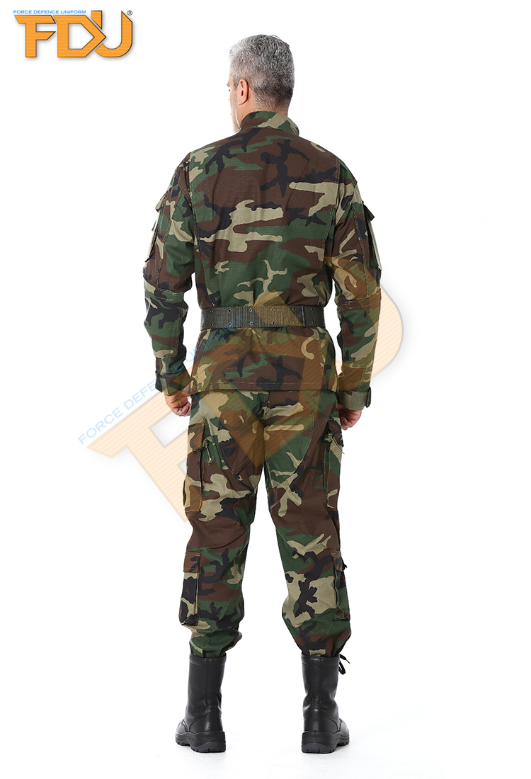 FDU-2054 Soldier Camouflage Suit