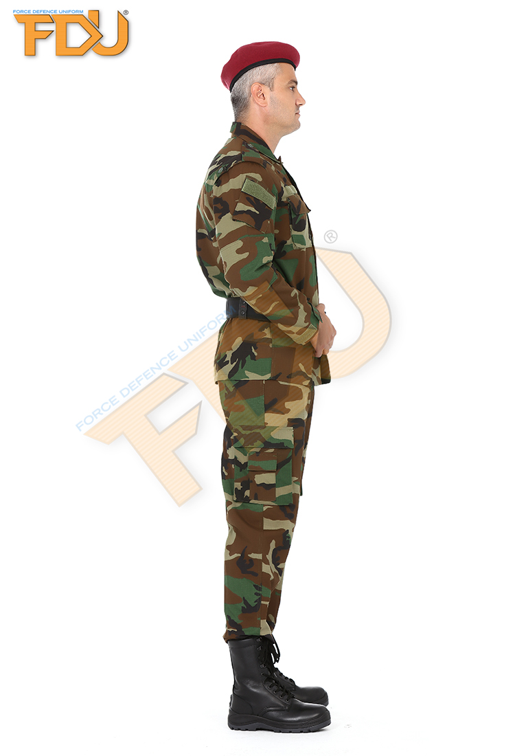 FDU-2061 Soldier Camouflage Suit