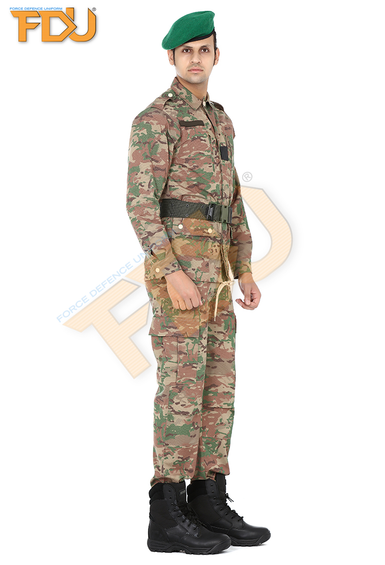 FDU-2067 Soldier Camouflage Suit