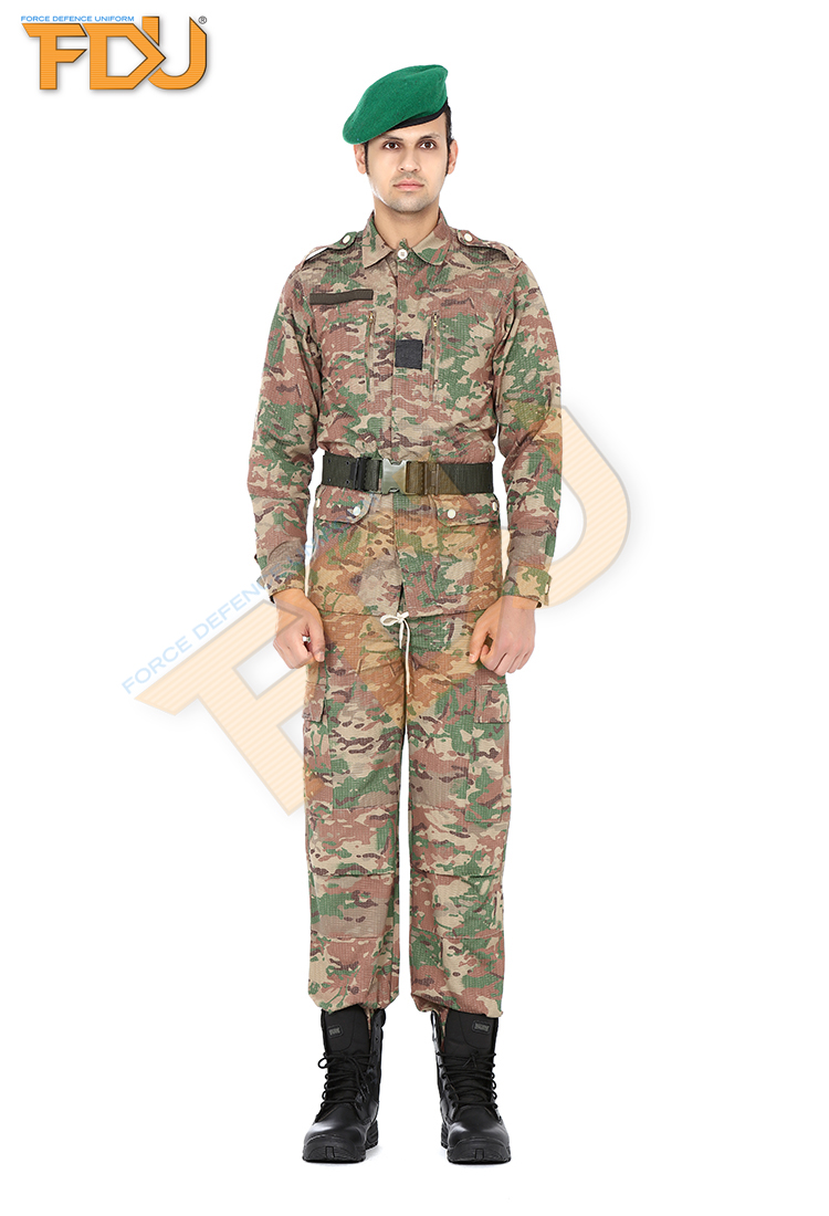 FDU-2067 Soldier Camouflage Suit